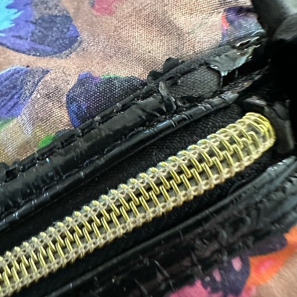 Betsey Johnson satchel purse with free mini bag! 💗 - Picture 9 of 16